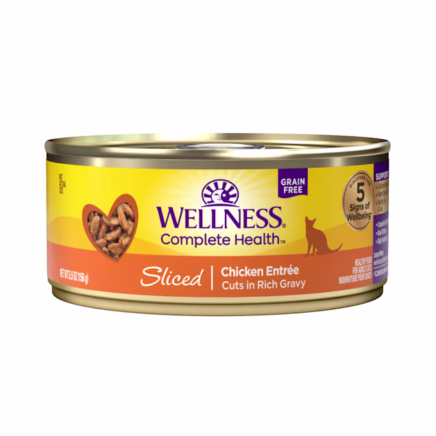 Wellness Complete Health Cat Sliced Chicken Entree in Gravy 5.5oz Can