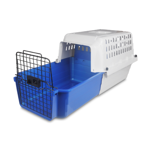 PLASTIC CARRIERS/KENNELS